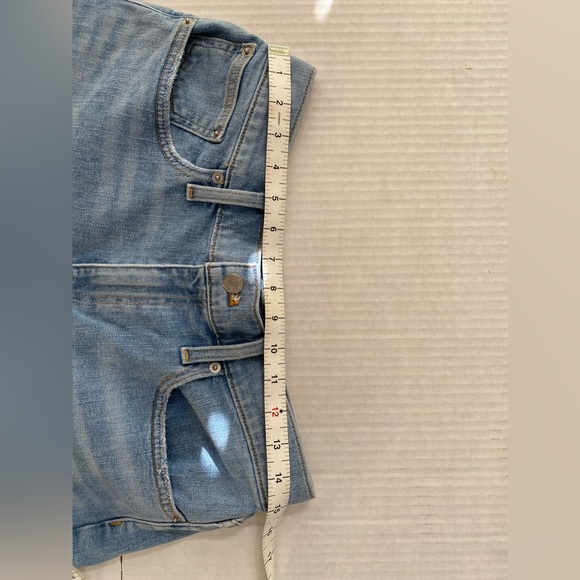 RE-IMAGINED by J.Crew Raw Hem High Rise Whiskered Denim Blue Jean Short Size 29 - Picture 4 of 9